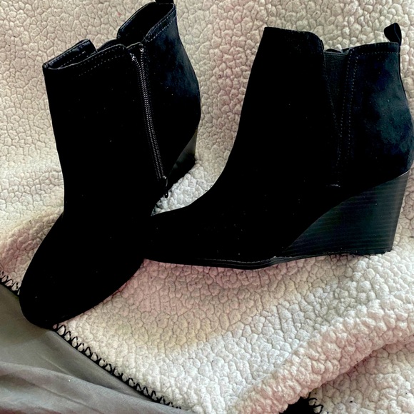 avenue plus size boots